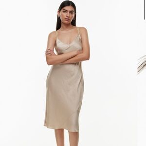Wilfred Only Slip Satin Midi Dress